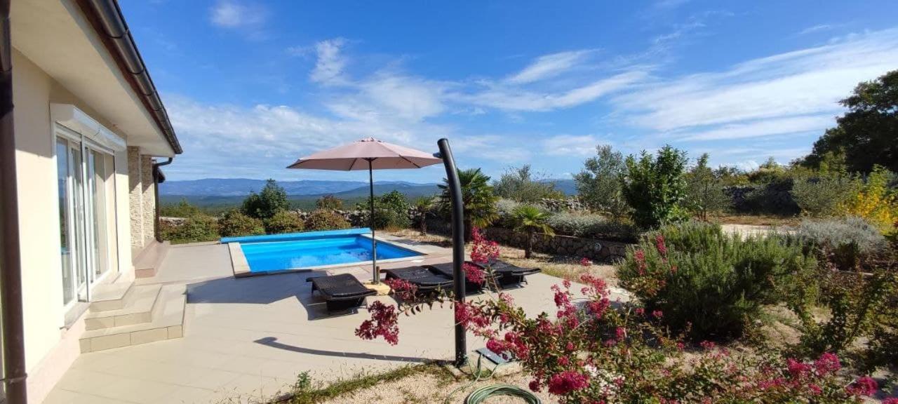 Villa Veglia Vrh  Εξωτερικό φωτογραφία
